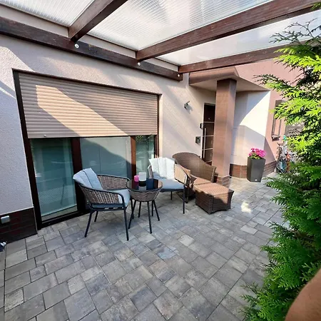 Apartment -Amalia- Mit Klimaanlage & Ueberdachte Terrasse Ergersheim Exterior photo